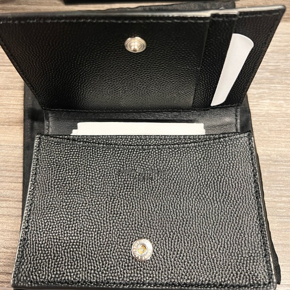 SAINT LAURENT PARIS BUSINESS CARD HOLDER WITH FLAP IN GRAIN DE POUDRE LEATHER - Picture 5 of 7